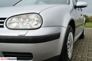 Volkswagen Golf 2002 1.4 75 KM