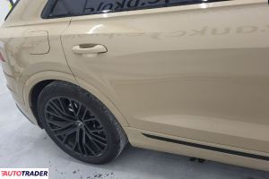 Audi Q8 2024 3.0 340 KM