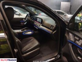 Mercedes GL 2020 3 Mercedes GL 2020 3