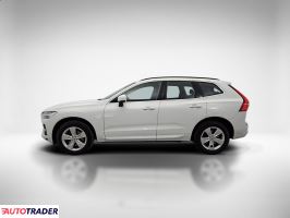 Volvo XC60 2021 2.0 197 KM