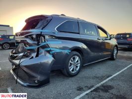 Toyota Sienna 2025 2