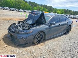 Toyota Camry 2025 2
