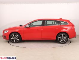 Volvo V60 2016 2.4 284 KM