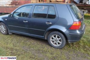 Volkswagen Golf 2001 1.6 105 KM
