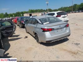 Nissan Versa 2020 1