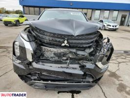 Mitsubishi Outlander 2023 2