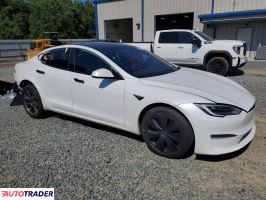 Tesla Model S 2021