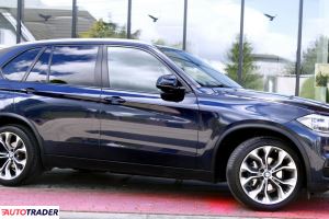BMW X5 2014 2.0 218 KM