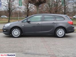 Opel Astra 2014 1.6 134 KM