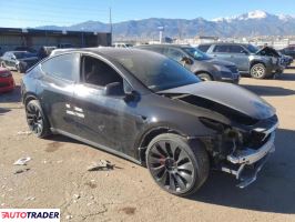Tesla Model Y 2022 Tesla Model Y 2022