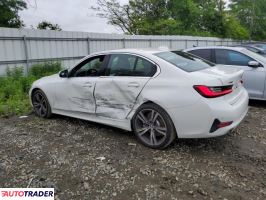 BMW 330 2019 2