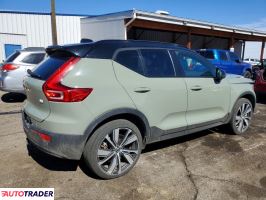 Volvo XC40 2021