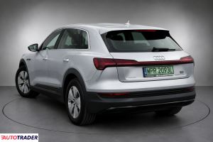 Audi E-tron 2021 314 KM