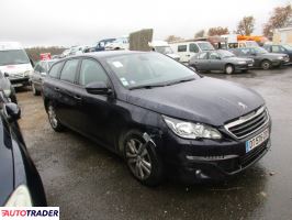 Peugeot 308 2015 1.2 110 KM Peugeot 308 2015 1.2 110 KM