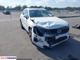Volvo XC60 - zobacz ofertę