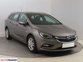 Opel Astra 2016 1.4 123 KM