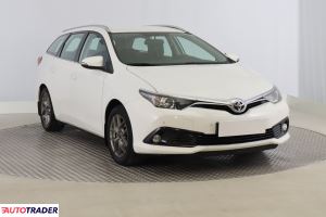 Toyota Auris 2015 1.6 130 KM