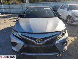 Toyota Camry 2019 3