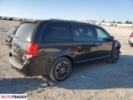 Dodge Grand Caravan 2019 3