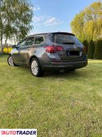 Opel Astra 2011 2 160 KM