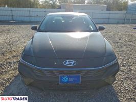 Hyundai Elantra 2025 2