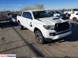 Toyota Tacoma - zobacz ofertę