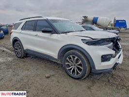 Ford Explorer 2022 2