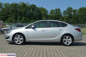 Opel Astra 2013 1.6 115 KM Opel Astra 2013 1.6 115 KM