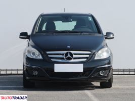 Mercedes B-klasa 2009 2.0 107 KM