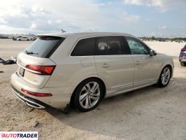 Audi Q7 2022 3