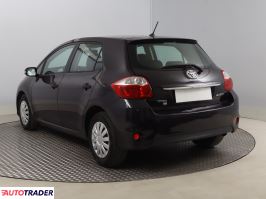 Toyota Auris 2010 1.3 97 KM