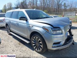 Lincoln Navigator 2021 3