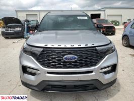 Ford Explorer 2022 2