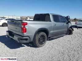 Chevrolet Silverado 2020 3