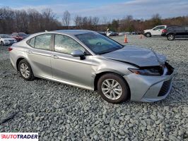 Toyota Camry 2025 2