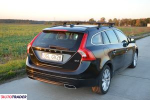 Volvo V60 2017 2 190 KM