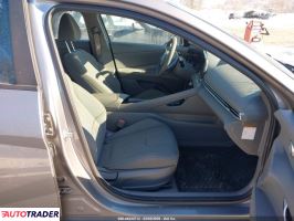 Hyundai Elantra 2024 1