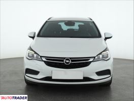 Opel Astra 2016 1.6 108 KM