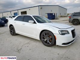 Chrysler 300C 2023 3