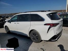 Toyota Sienna 2024 2