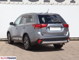 Mitsubishi Outlander 2015 2.0 147 KM