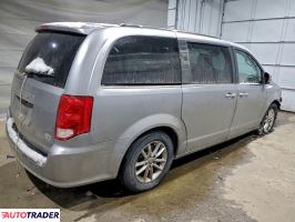 Dodge Grand Caravan 2020 3