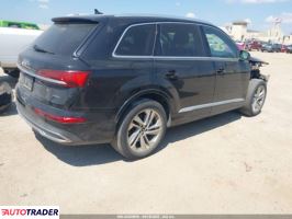 Audi Q7 2021 3