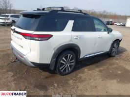 Nissan Pathfinder 2024 3