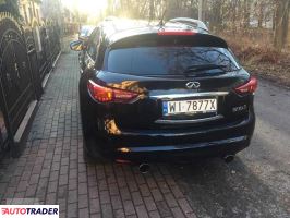 Infiniti FX30 2011 3 245 KM