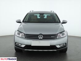 Volkswagen Passat 2014 2.0 174 KM