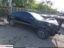 Nissan Altima - zobacz ofertę