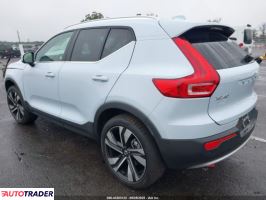 Volvo XC40 2024 2
