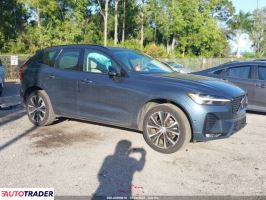 Volvo XC60 - zobacz ofertę