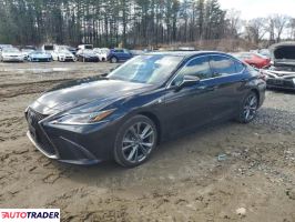 Lexus ES 2019 3